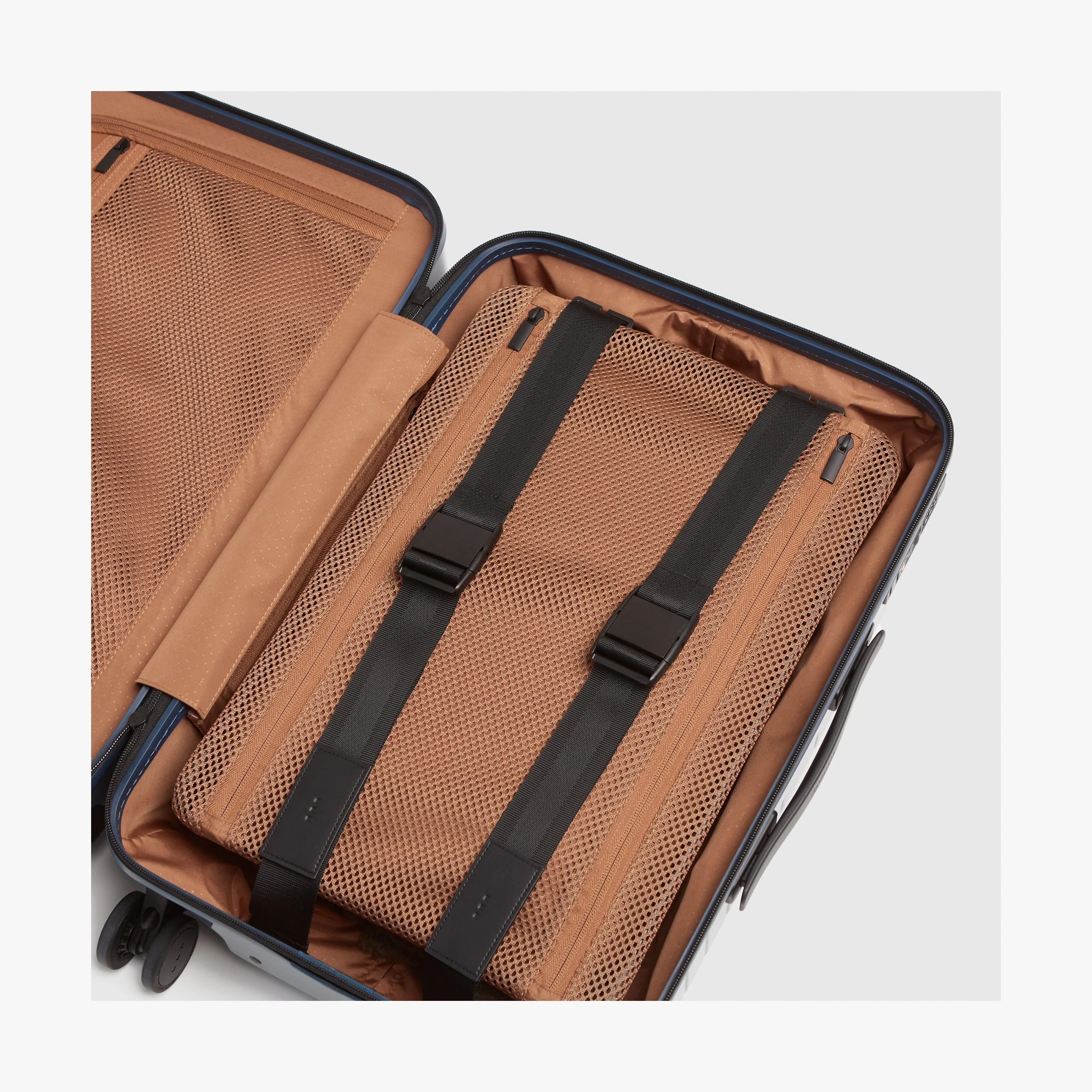Carry-On Pro - Image 131