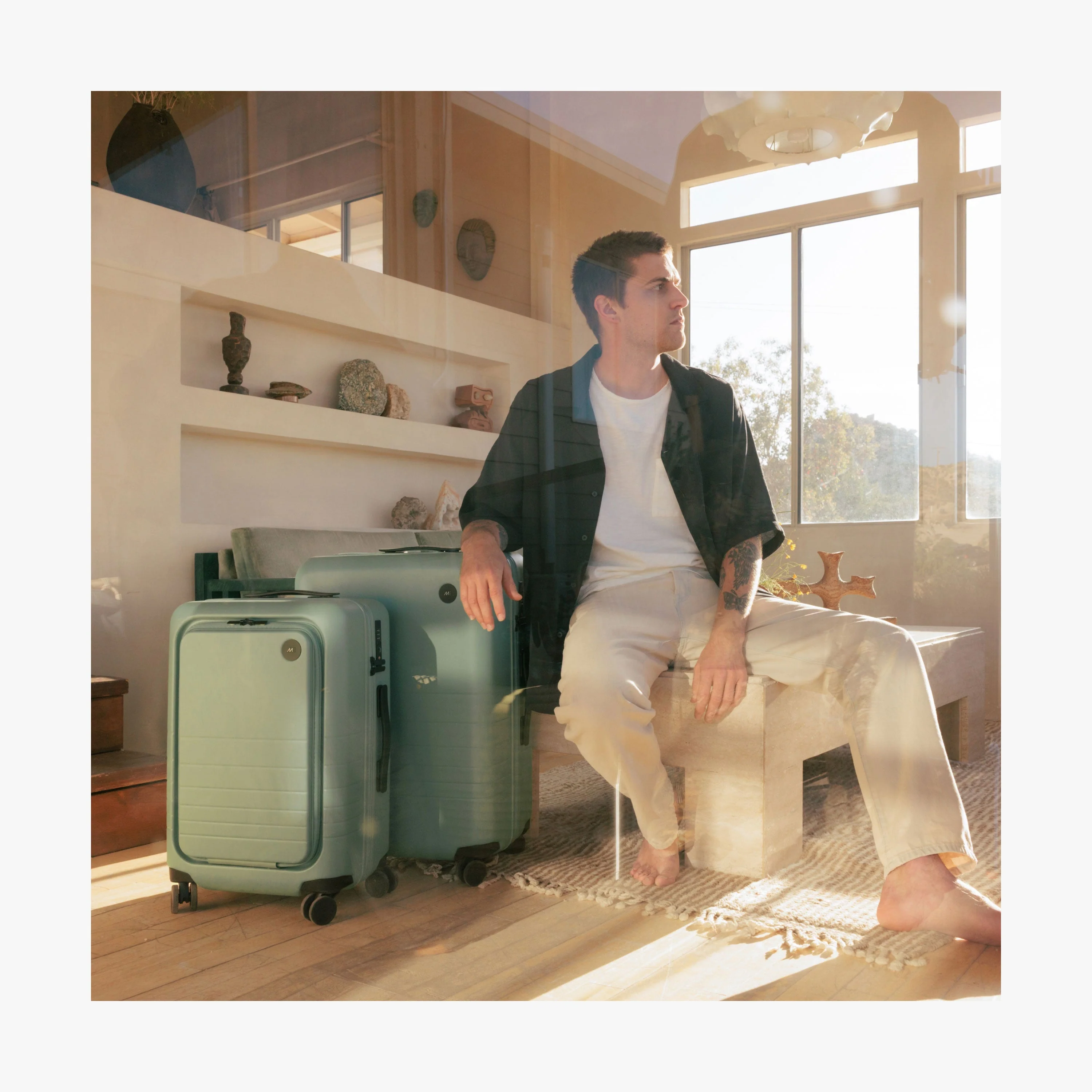 Check-In Large - Image 110