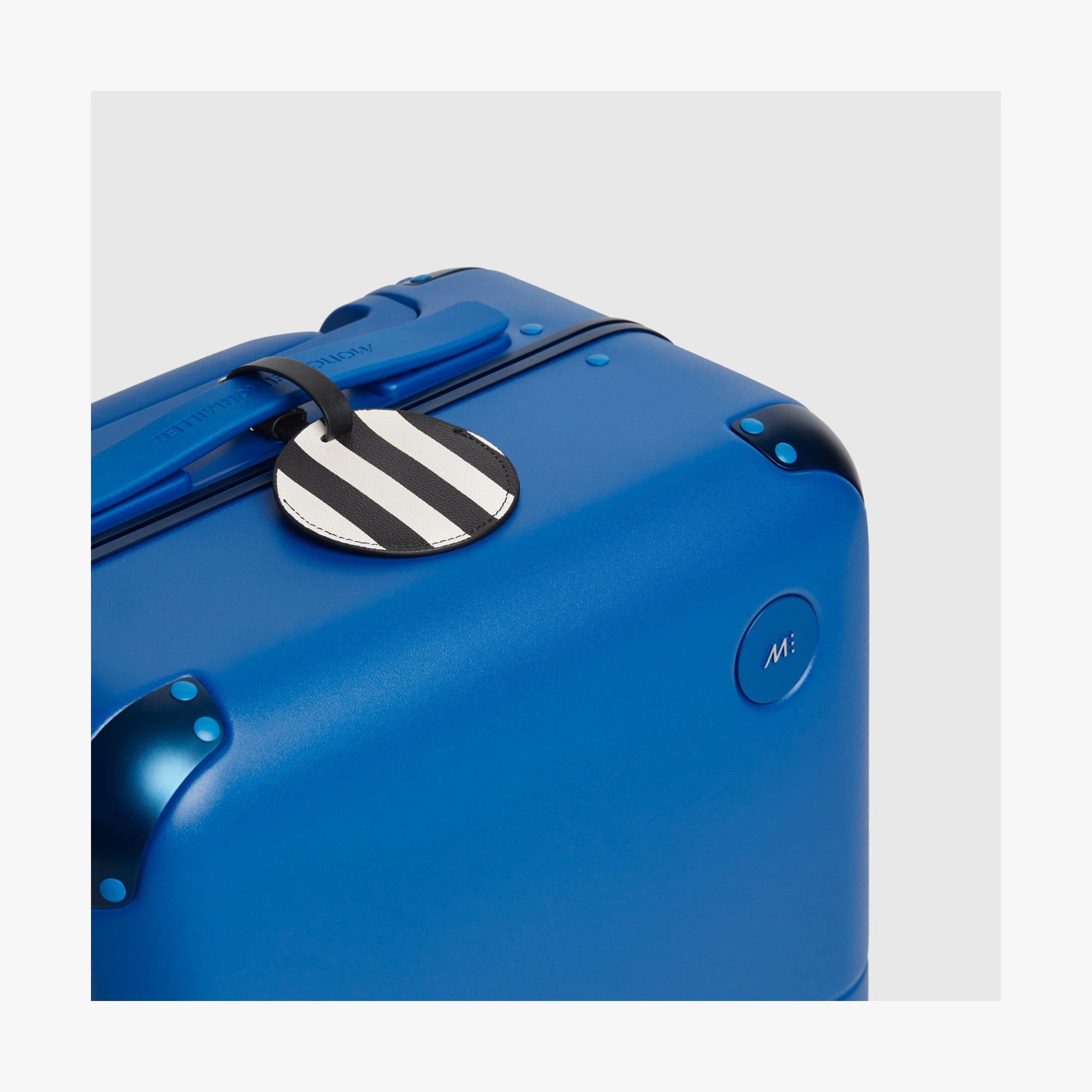 Hybrid Carry-On - Image 85
