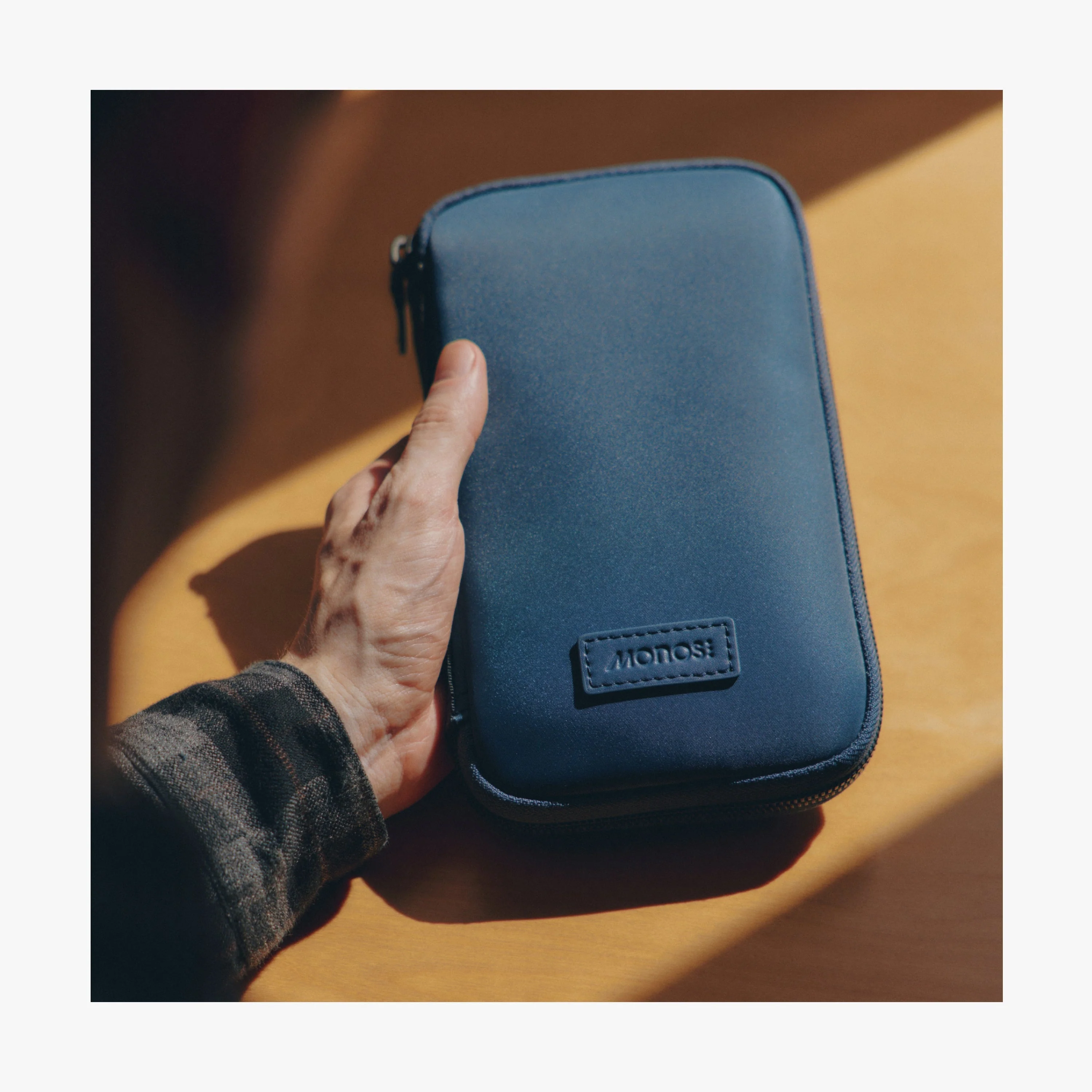 Metro Travel Wallet - Image 14