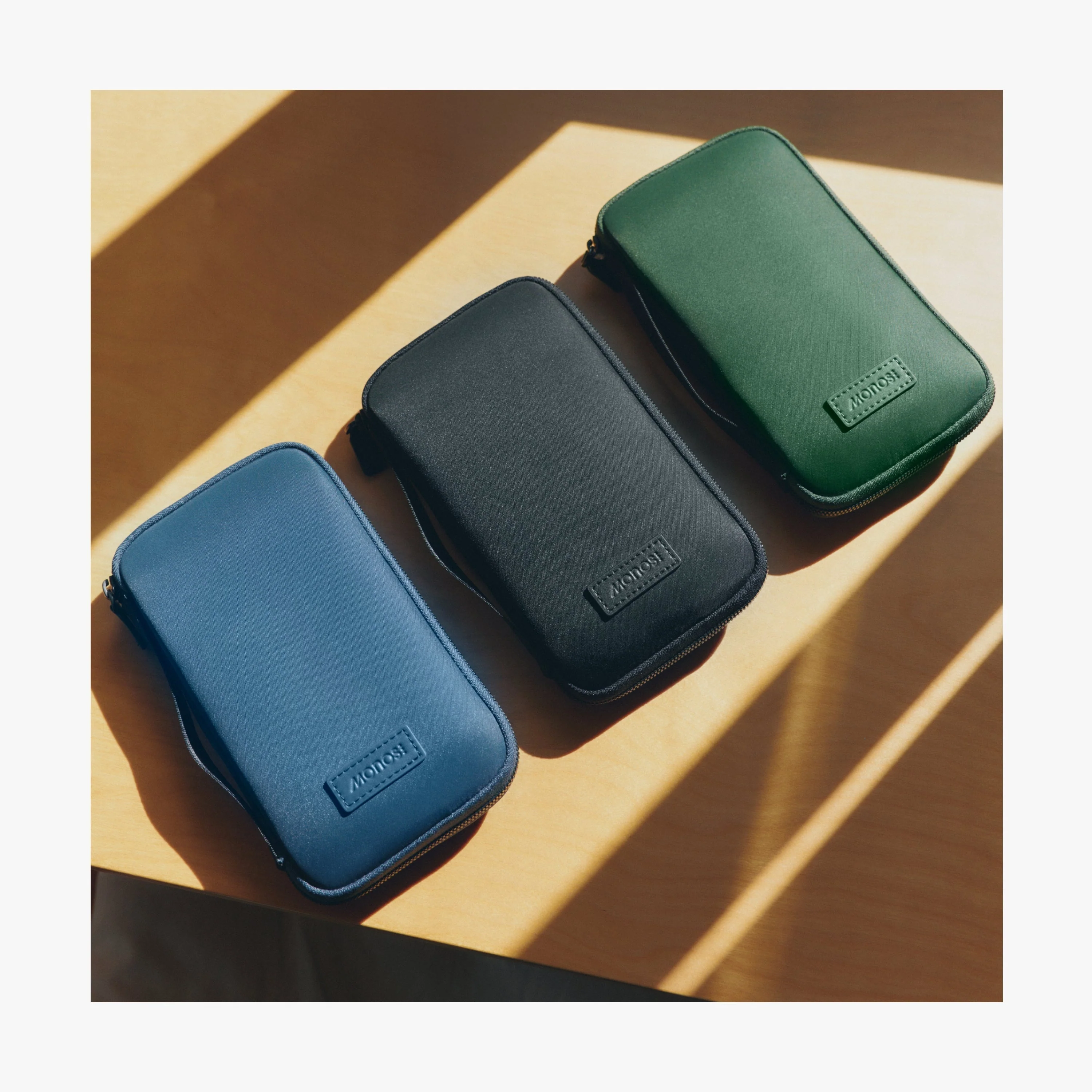 Metro Travel Wallet - Image 7